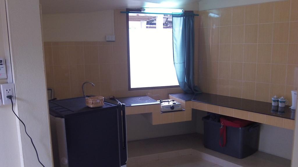 Zen Zi Beach Rooms Ko Pha Ngan Room photo